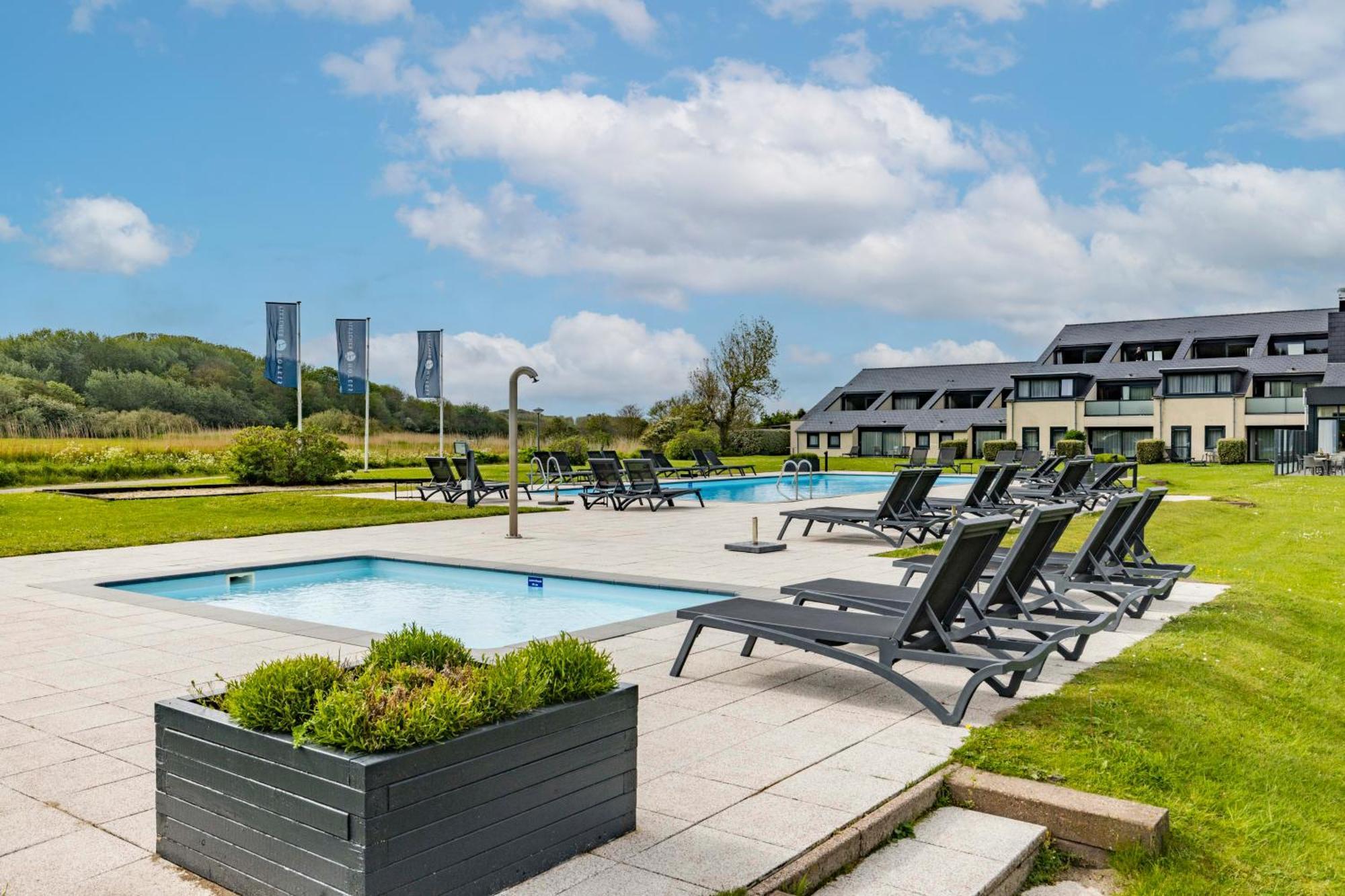 Fletcher Zuiderduin Beachhotel Westkapelle Exterior foto